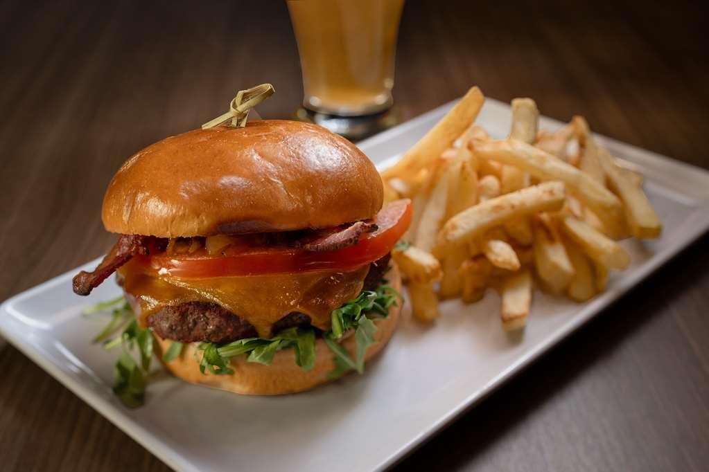 Hyatt Place Nashville/Green Hills Restaurant bilde
